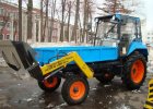 Уборочная машина ВТЗ-30СШ